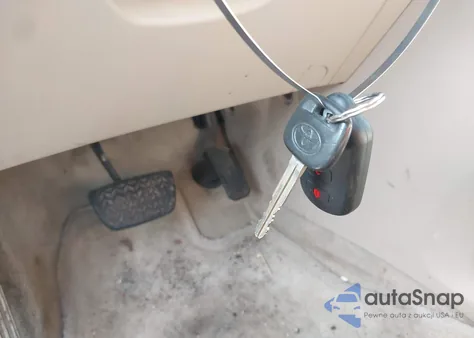 2004 Toyota Highlander V6 from USA, damaged, VIN JTEDP21A140011803